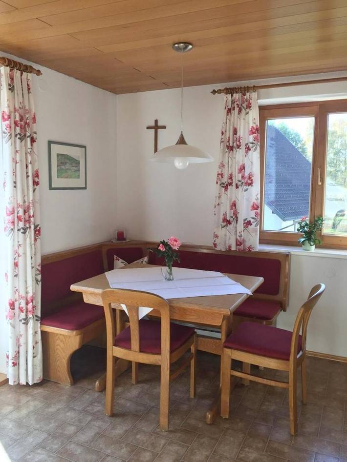 Ferienwohnung für 4 Personen, mit Terrasse und Garten sowie Ausblick in Dornbirn - 2
