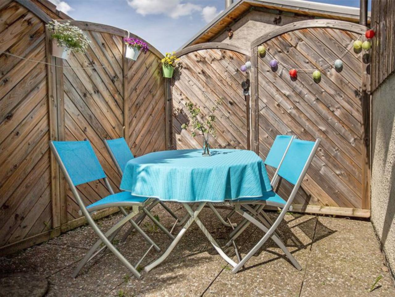 Ganze Ferienwohnung, Tgesa Munts 2 Eg - 4 Zimmerwohnung - 7 Betten in Mon (Albula), Albula (Graubünden)