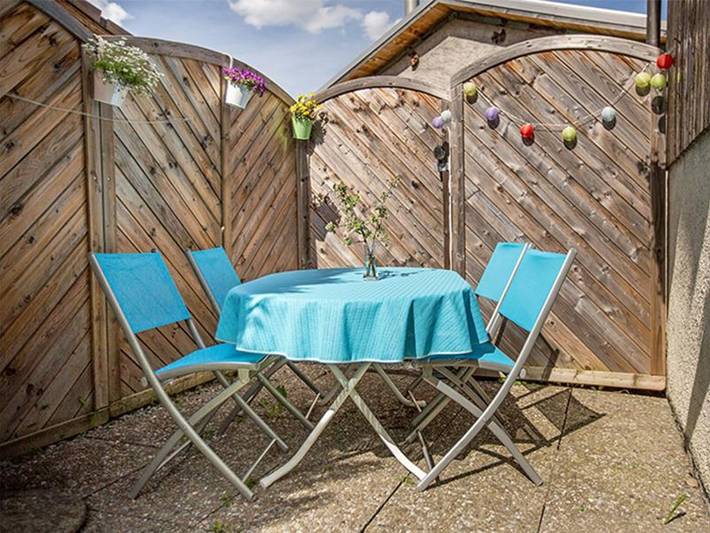 Ganze Ferienwohnung, Tgesa Munts 2 Eg - 4 Zimmerwohnung - 7 Betten in Mon (Albula), Albula (Graubünden)