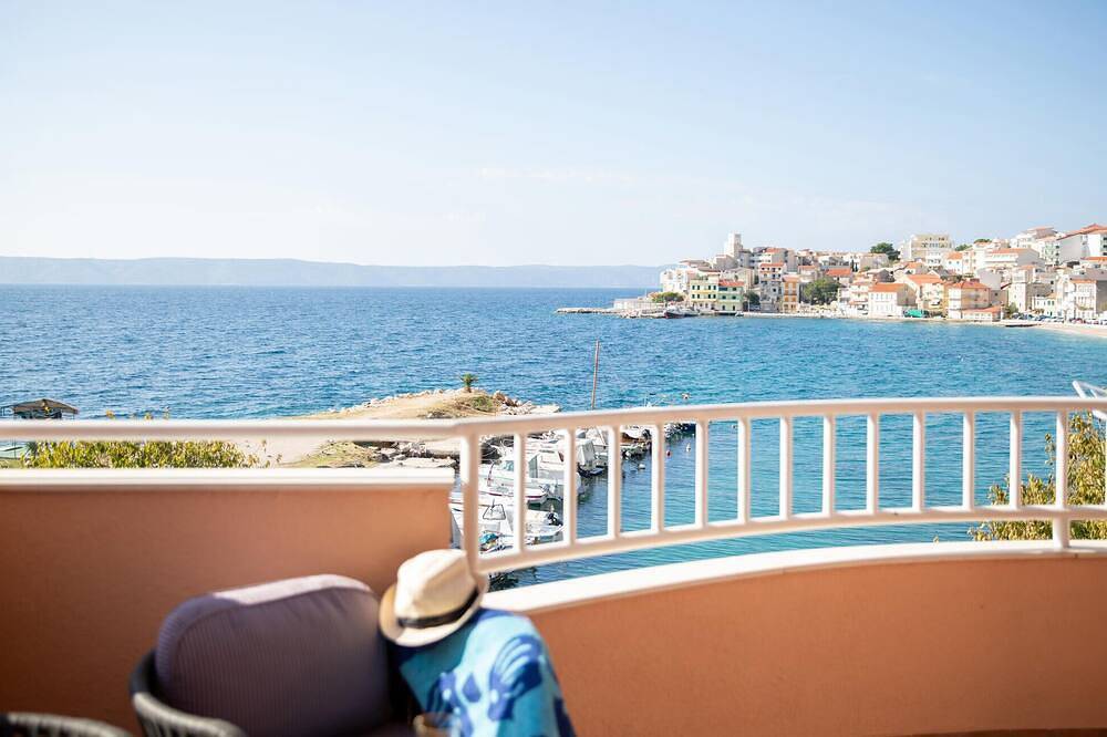 Geheel appartement, Mooi appartement in Igrane met keuken in Igrane, Makarska Riviera