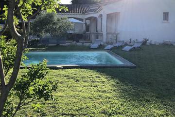 Cottage pour 6 personnes, avec terrasse et jardin à Bédarrides
