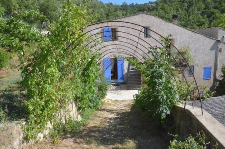 Ferienwohnung für 3 Personen, mit Garten in Alpes-de-Haute-Provence - 2