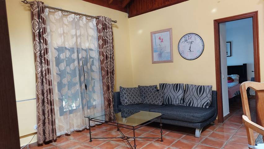 Apartamento entero, Vivienda vacacional "Apartamentos Monasterio de San Antonio No. 6" con wifi - Sólo  Adultos in El Amparo, Icod de los Vinos