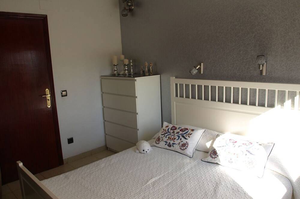 ⭐ Près de la plage, 9 ch, 19 pers.♨️Jacuzzi❄️Full A/C🍖Bbq⚡Internet 1000Mbps🏓Pp in Les Tres Cales, L'Ametlla de Mar