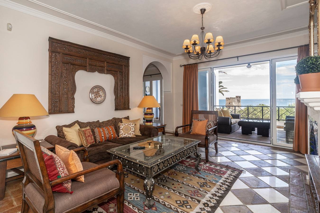 Appartement entier, Appartement 'Penthouse La Perla De Marrakech 1' avec vue sur mer, Wi-Fi et climatisation in Casares Costa, Casares