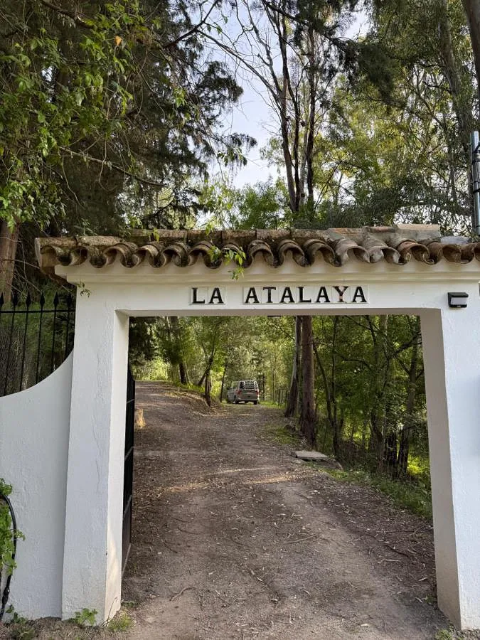 Casa de vacaciones para 8 personas, con piscina además de vistas y jardín - 1
