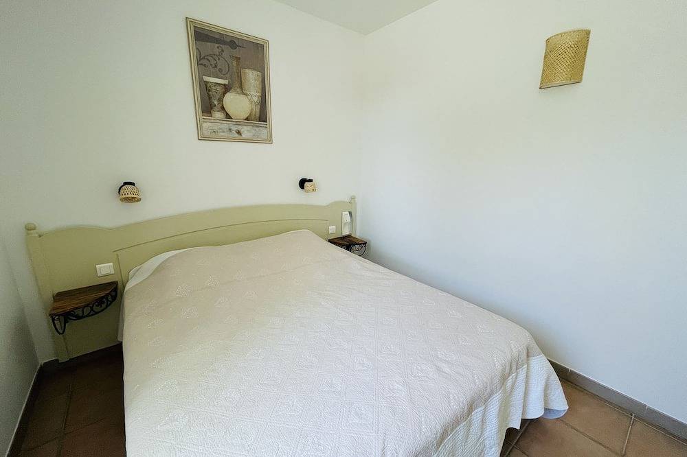 Charme Bastidon Terrasse Garten Pool Gordes Luberon in Village de Gordes, Gordes