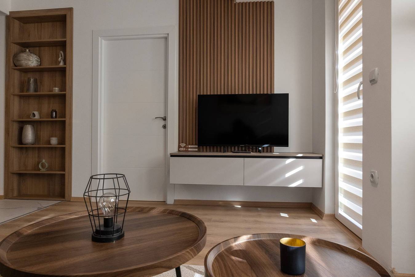 Ganze Wohnung, Zentral gelegenes, gemütliches D&O Apartment in Kisela Voda, Skopje