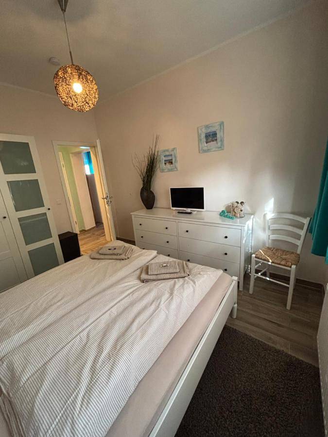 Ferienwohnung für 4 Personen, mit Terrasse in Gehlsdorf - 2