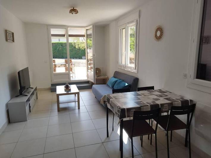 Appartement de vacances pour 4 personnes, avec terrasse et jardin