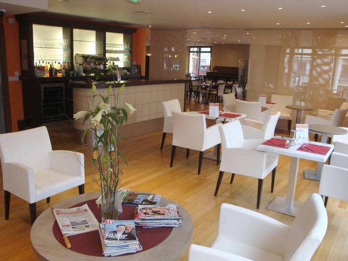 Location de vacances pour 2 personnes, avec balcon et jardin à Vichy - 4