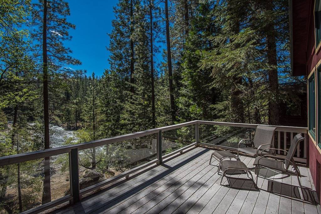 Yosemite Riverside Retreat - Gorgeous Views! Wood burning Stove! in Wawona, Mariposa County