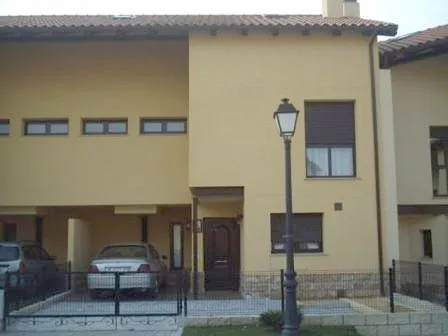 Casa de vacaciones para 10 personas, con terraza y jardín - 1