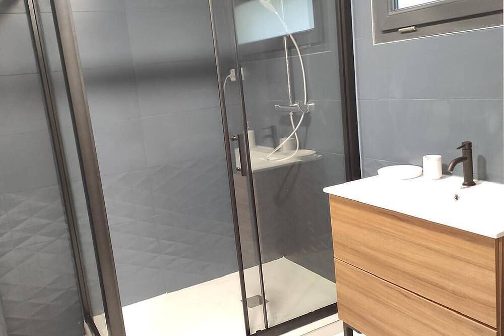 Apartamento entero, L'escapade.T2 ☆ Garden ☆ Spacious ☆ Parking ☆ Wifi in Castanet-Tolosan, Alto Garona