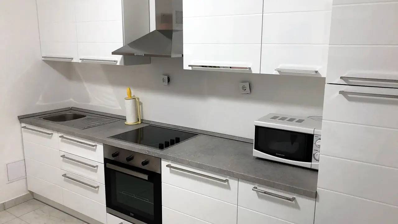 Cijeli apartman za odmor, Ferienwohnung für 4 Personen (38 m²) in Rogač in Šolta (Splitska Dalmacija), Rogac