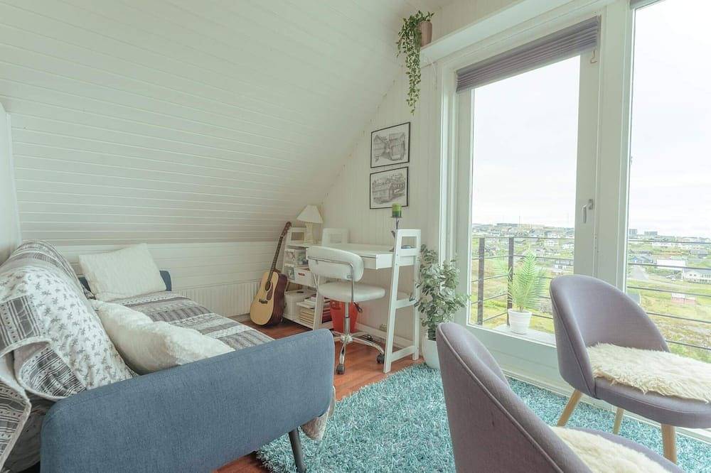 Cozy Loft with Views - By Traum Ferienwohnungen in Tórshavn, Faroe Islands