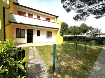 Ferienhaus für 5 Personen, mit Garten in Bibione