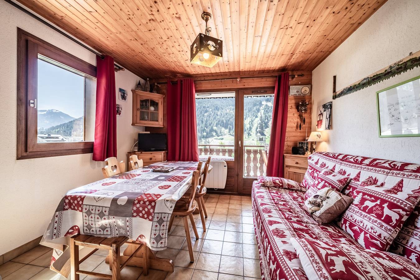 Appartement entier, Appartement « Douceur Alpestre » avec vue sur la montagne et balcon in La Chapelle-d'Abondance, Les Portes du Soleil