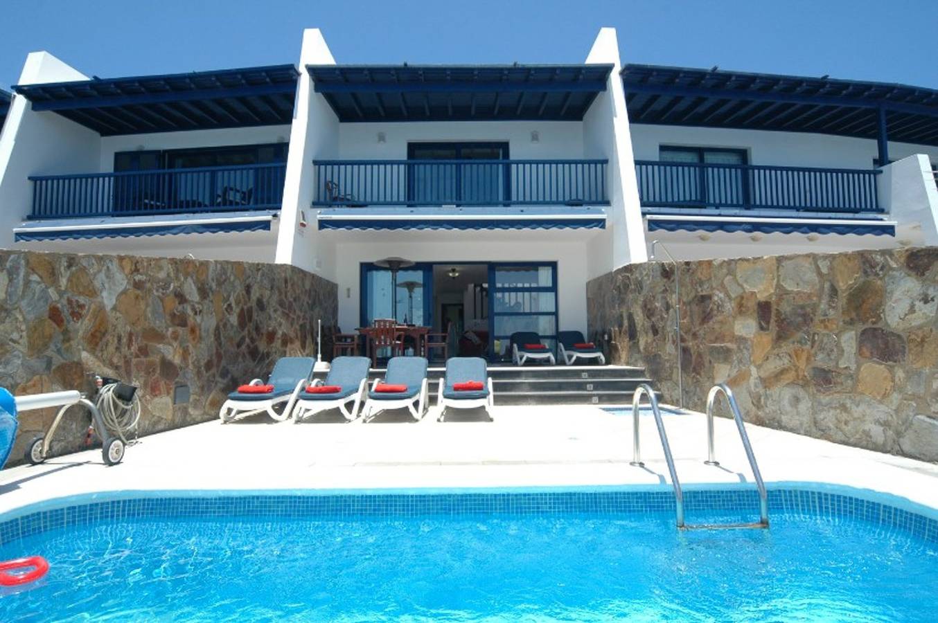 Villa für 6 Personen mit Balkon in Puerto Calero, Yaiza