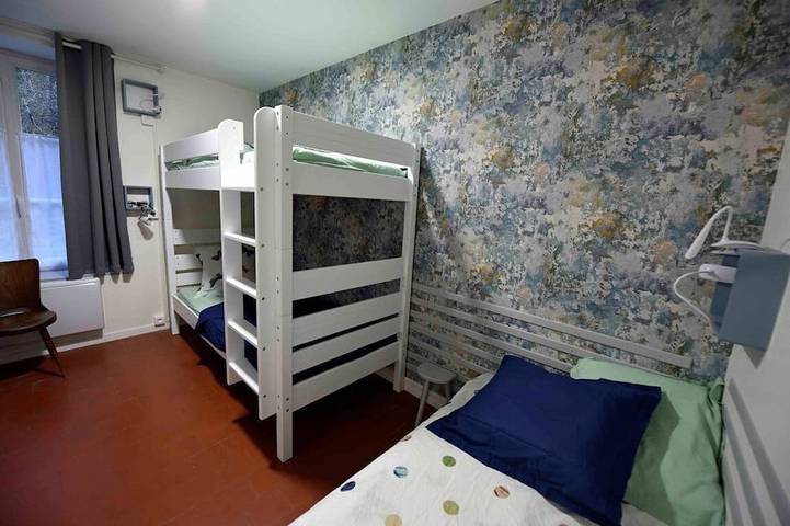 Location de vacances pour 9 personnes, avec jacuzzi et jardin, animaux acceptés dans Treigny-Perreuse-Sainte-Colombe - 2