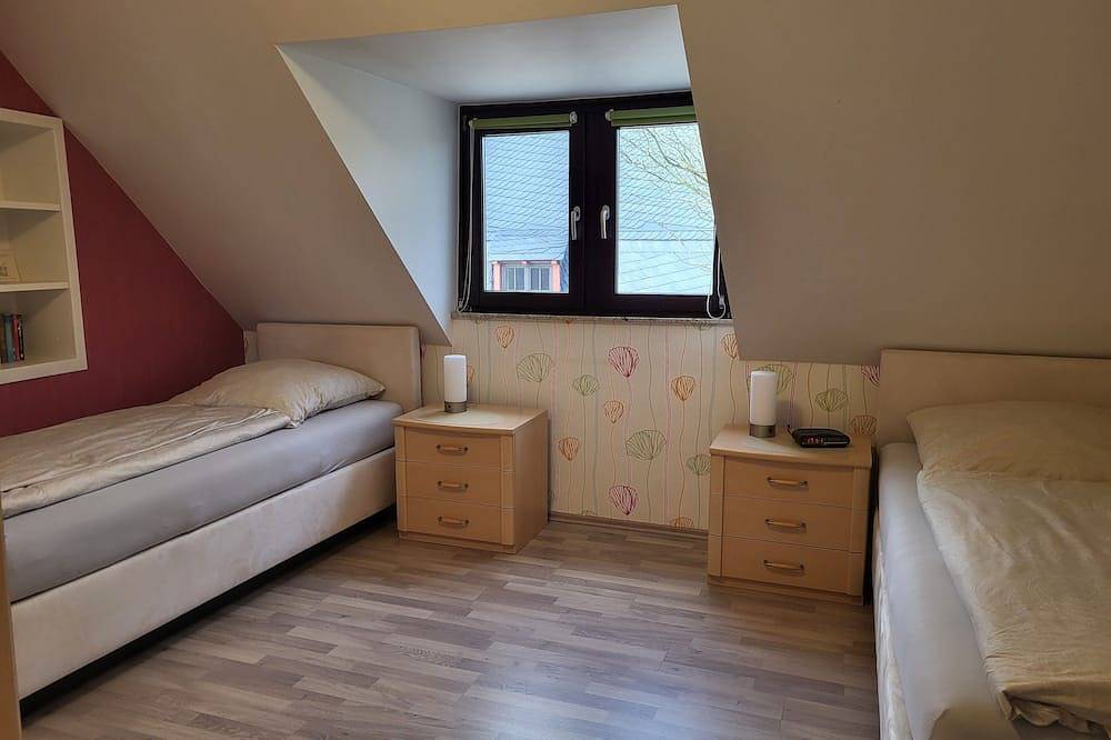 Ganze Wohnung, Attraktive Ferienwohnung mit Premium-Ausstattung in Limburg, Lahn-Taunus