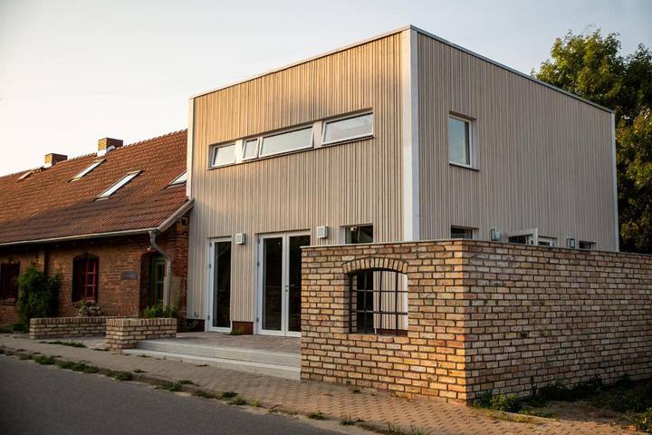 Ferienwohnung für 2 Personen, mit Terrasse und Ausblick in Schloen-Dratow