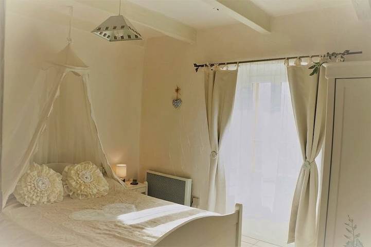 Gîte pour 4 personnes, avec terrasse et jardin à Saint-Julien-du-Gua - 2