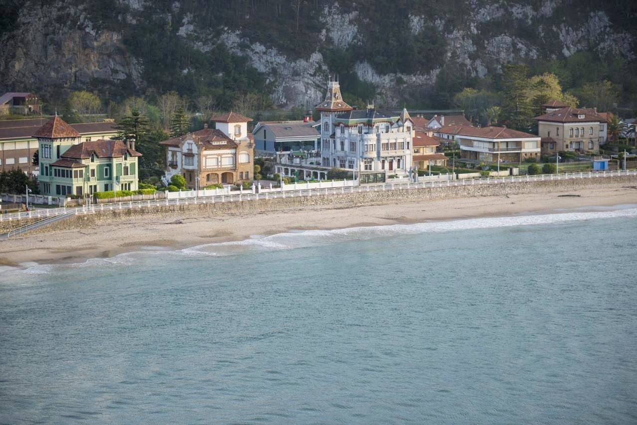 Hotel Villa Rosario, Palacete in Playa de Santa Marina (Ribadesella), Ribadesella