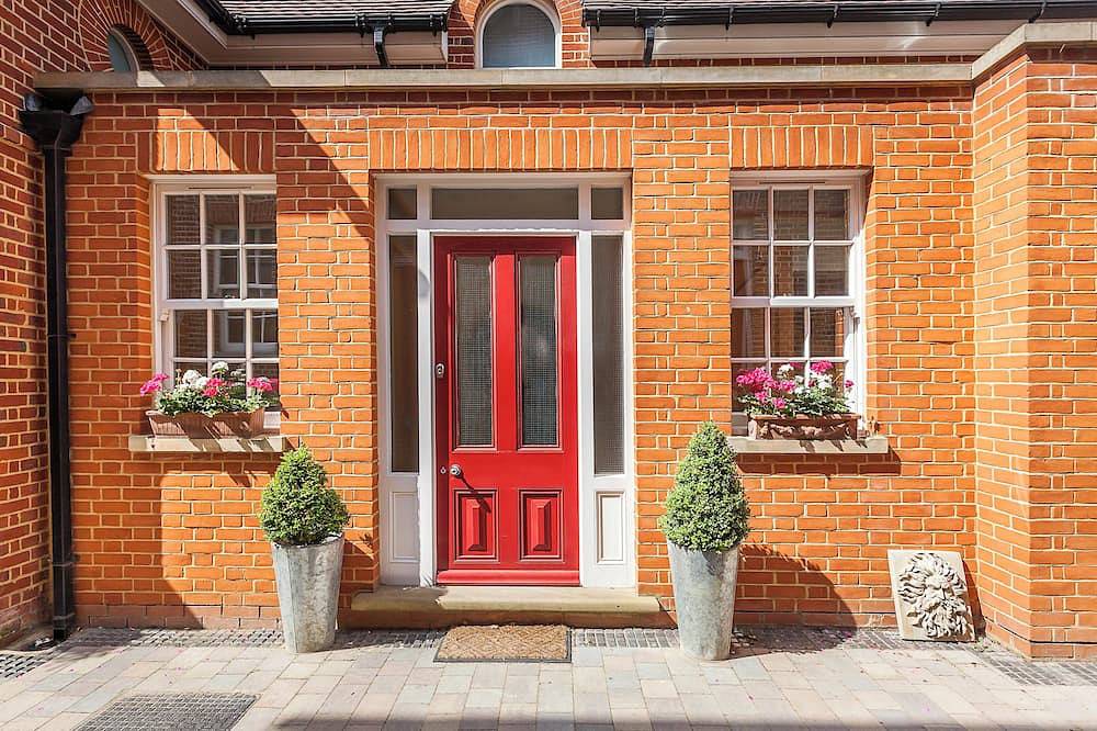 Cottage for 7 Guests in Greenwich, London