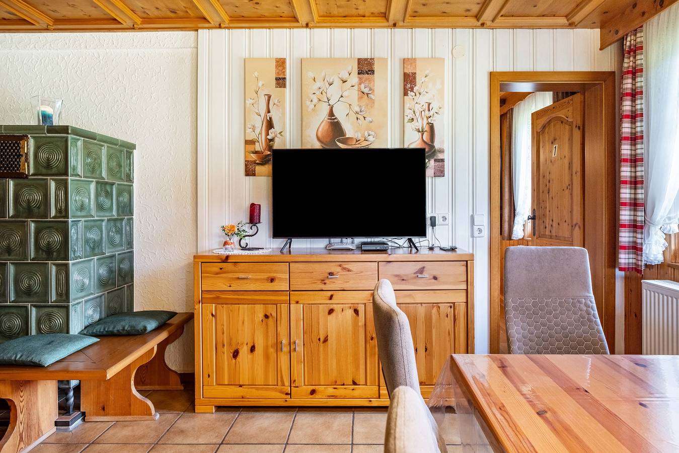 Ganze Wohnung, Apartment 'Talblick' mit Bergblick, privater Terrasse und Wlan in Wolfach, Kinzigtal