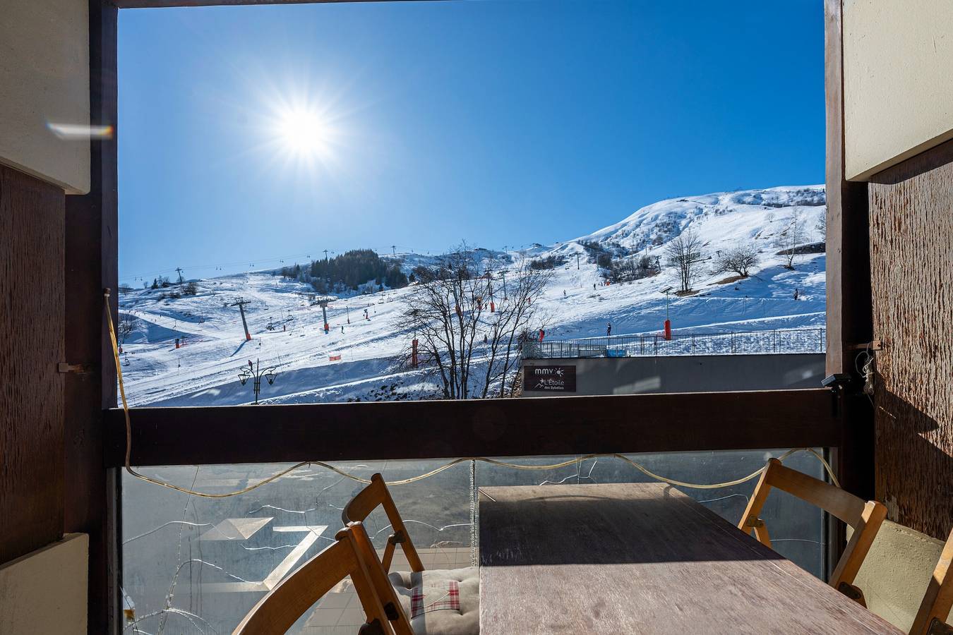 Estudio entero, Apartamento estudio 'Le Cosmos' con vistas a la montaña y balcón in Le Corbier, Villarembert