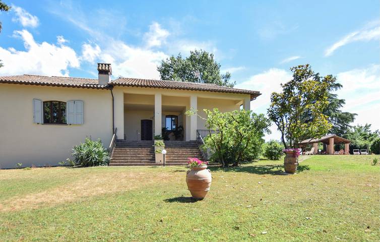 Charmante 2-Zimmer-Wohnung mit Pool in der Nähe des Stadtzentrums von Porano in Orvieto, Terni Provinz