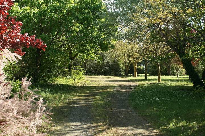 Location de vacances pour 6 personnes, avec Jardin à Saint-Vivien