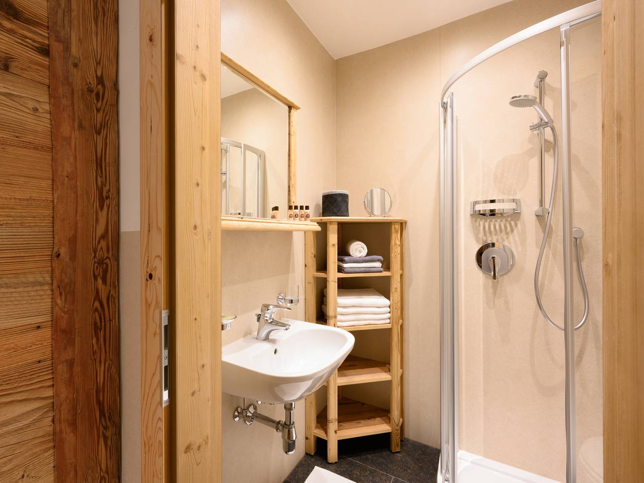 Apartamento vacacional entero, Appartement  1 "Nesthäkchen" in Innsbruck, Distrito de Innsbruck-Land