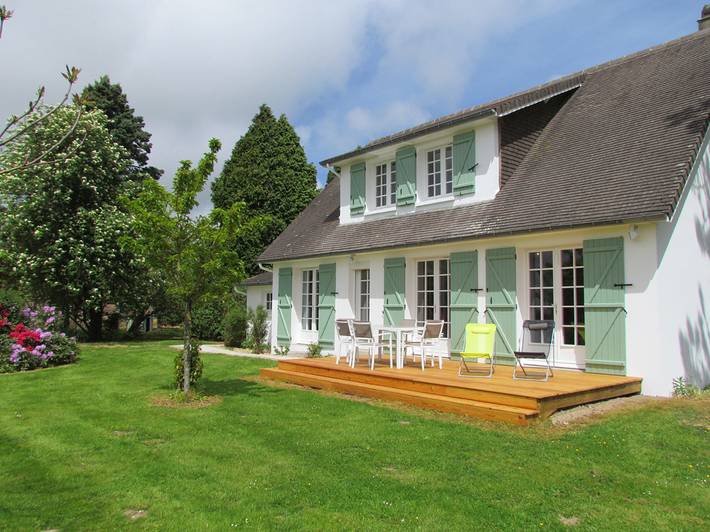 Gîte pour 6 personnes, avec Terrasse et Jardin