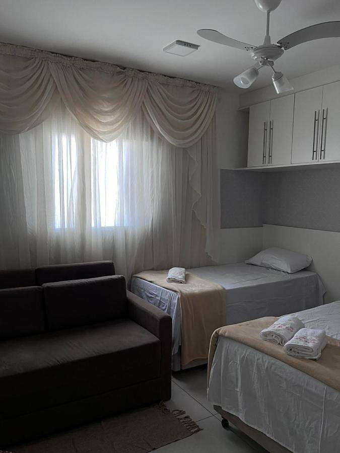 Casas e apartamentos de temporada para 5 pessoas, com vista e jardim, adaptado a crianças em Cachoeira Paulista