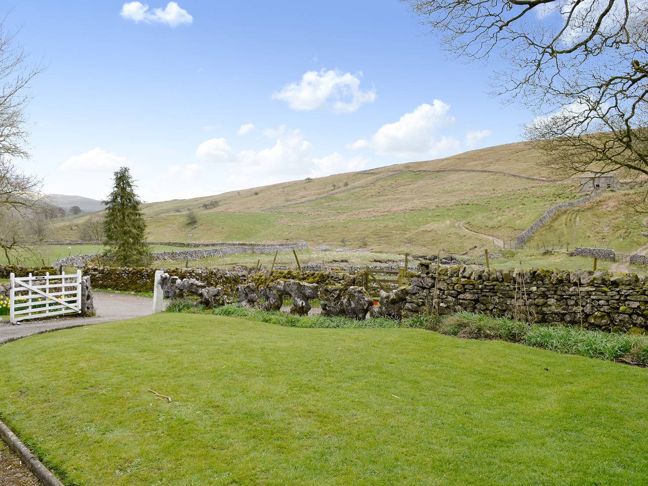 East House Farm in Yorkshire Dales National Park
