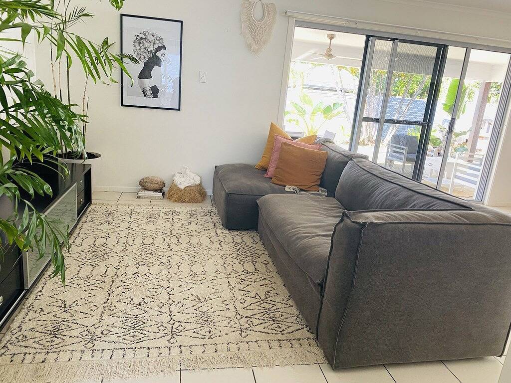 600m walk to Beach, Family Entertainer, Aircon, Pool + Pizza oven in Maroochydore, Sunshine Coast