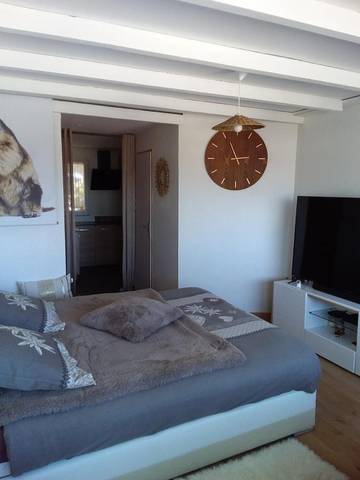 Gîte pour 2 personnes, avec vue à Laye (homonymie)