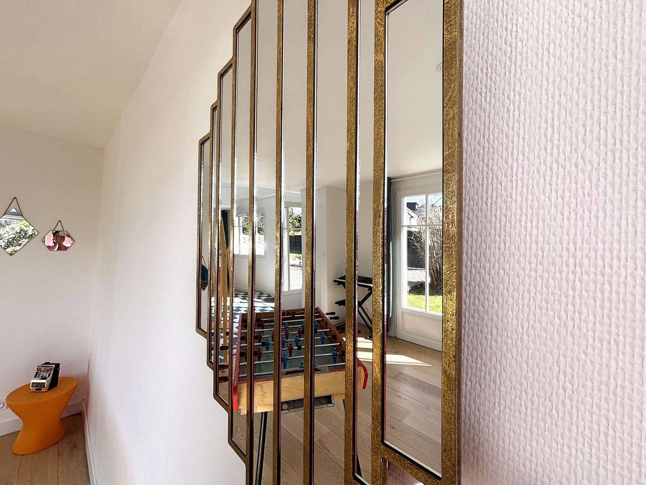 Spacious 4Br House in Bénodet with Game Room, Wi-Fi, Enclosed Garden & Terrace in Bénodet, Quimper region