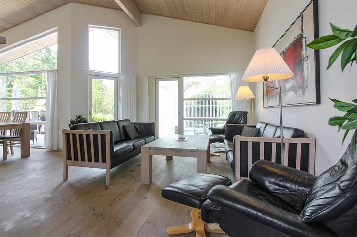 Ferienhaus für 8 Personen, mit Terrasse und Garten sowie Sauna und Whirlpool in Lolland-Falster - 3