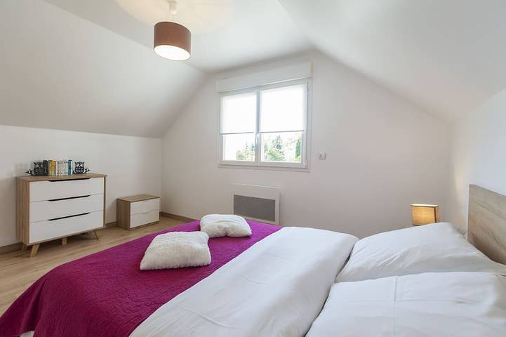 Location de vacances pour 6 personnes, avec jardin et terrasse à Tournavaux - 4