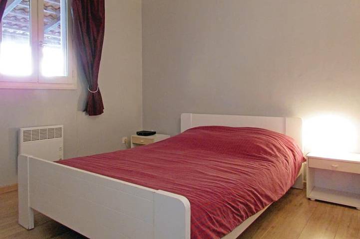 Location de vacances pour 6 personnes, avec jardin à Venzolasca - 2