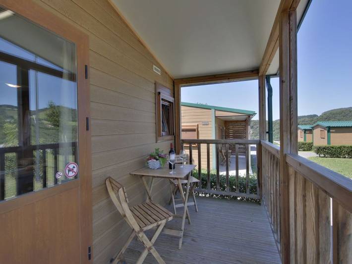 Bungalow para 3 personas, con piscina y terraza - 1