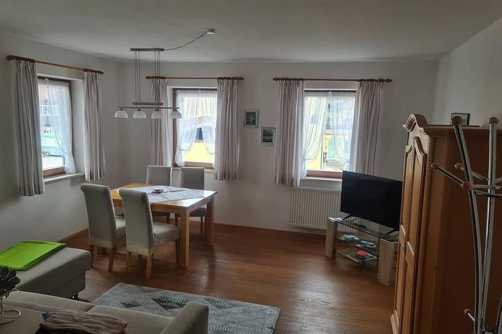 Bauernhof für 3 Personen, mit Balkon und Garten, mit Haustier