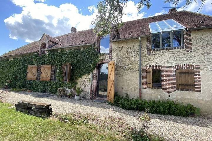 Location de vacances pour 7 personnes à La Ferté-Loupière