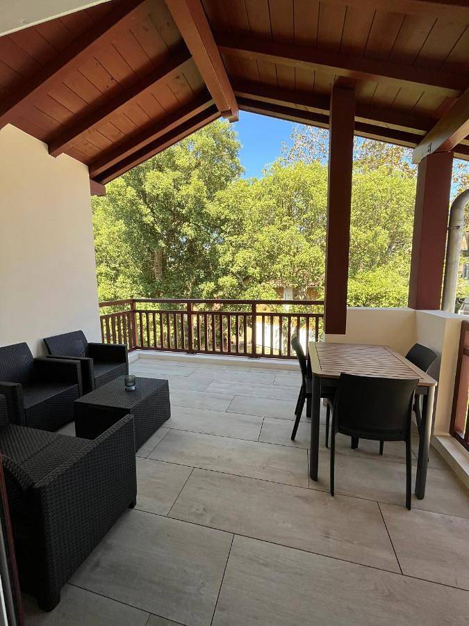 Gîte pour 2 personnes, avec Balcon ainsi que Terrasse et Jardin dans Office De Tourisme De Capbreton