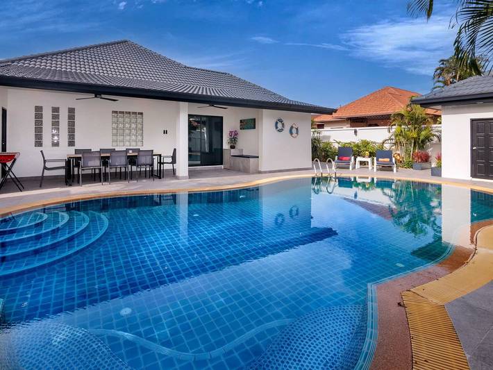 Bungalow für 8 Personen, mit Terrasse in Thailand