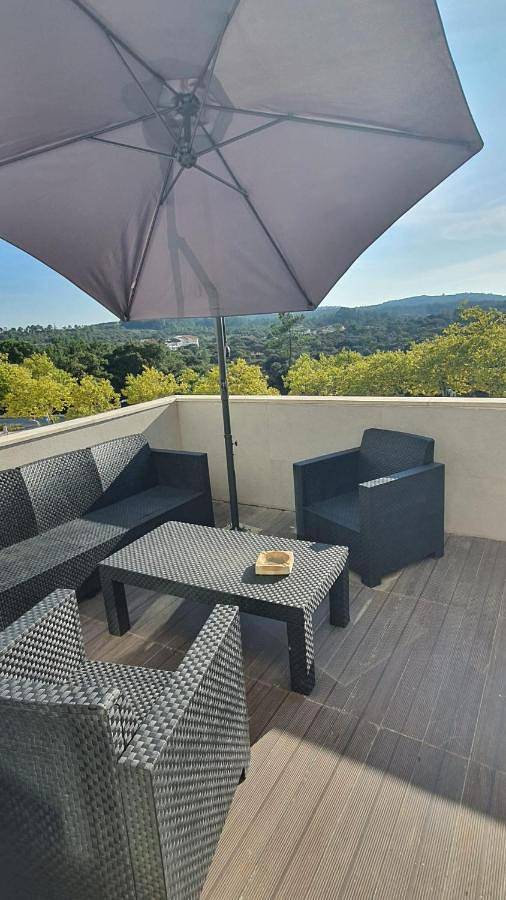 Appartement de vacances pour 8 personnes, avec Balcon ainsi que Terrasse et Vue