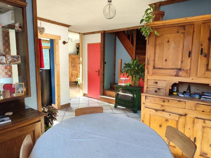 Gîte pour 2 personnes, avec jardin ainsi que vue et balcon à Aigueblanche - 3